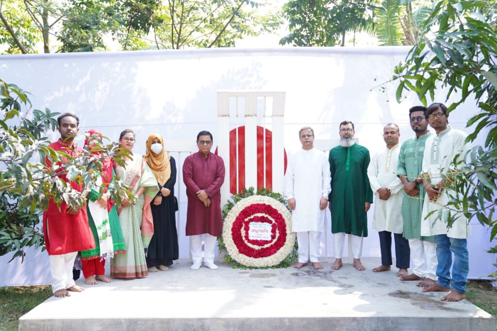রবীন্দ্র বিশ্ববিদ্যালয়ে মহান স্বাধীনতা ও জাতীয় দিবস পালিত